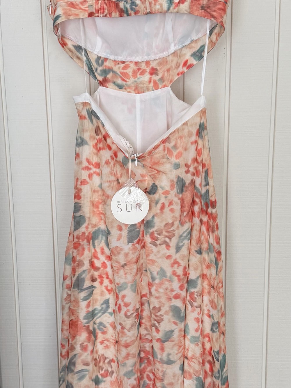 Here Comes The Sun x Hello Molly Dancing Girls Floral Cutout Maxi Dress - Picture 4 of 15